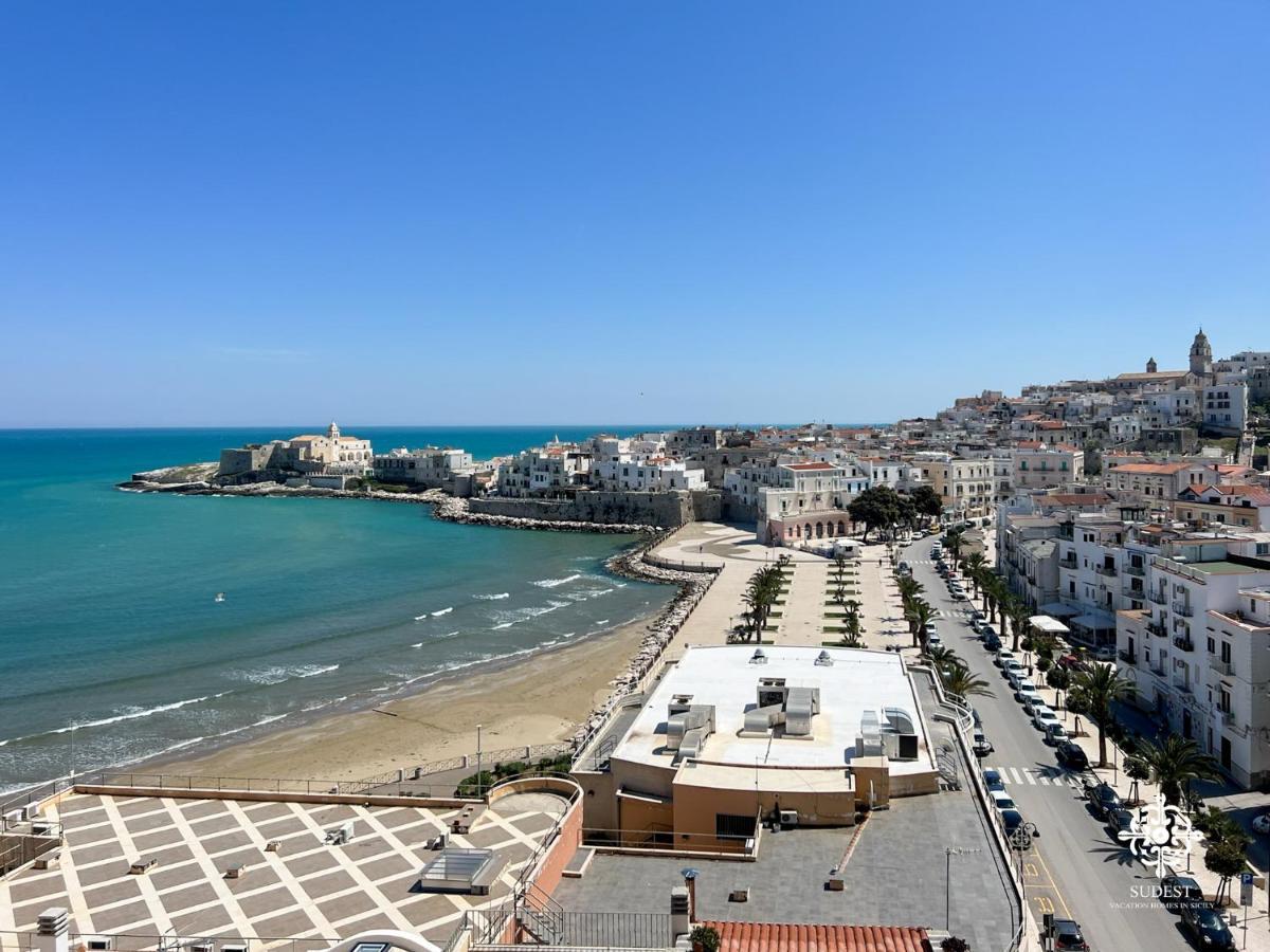 Infinito - Attico Sul Mare Appartement Vieste Buitenkant foto
