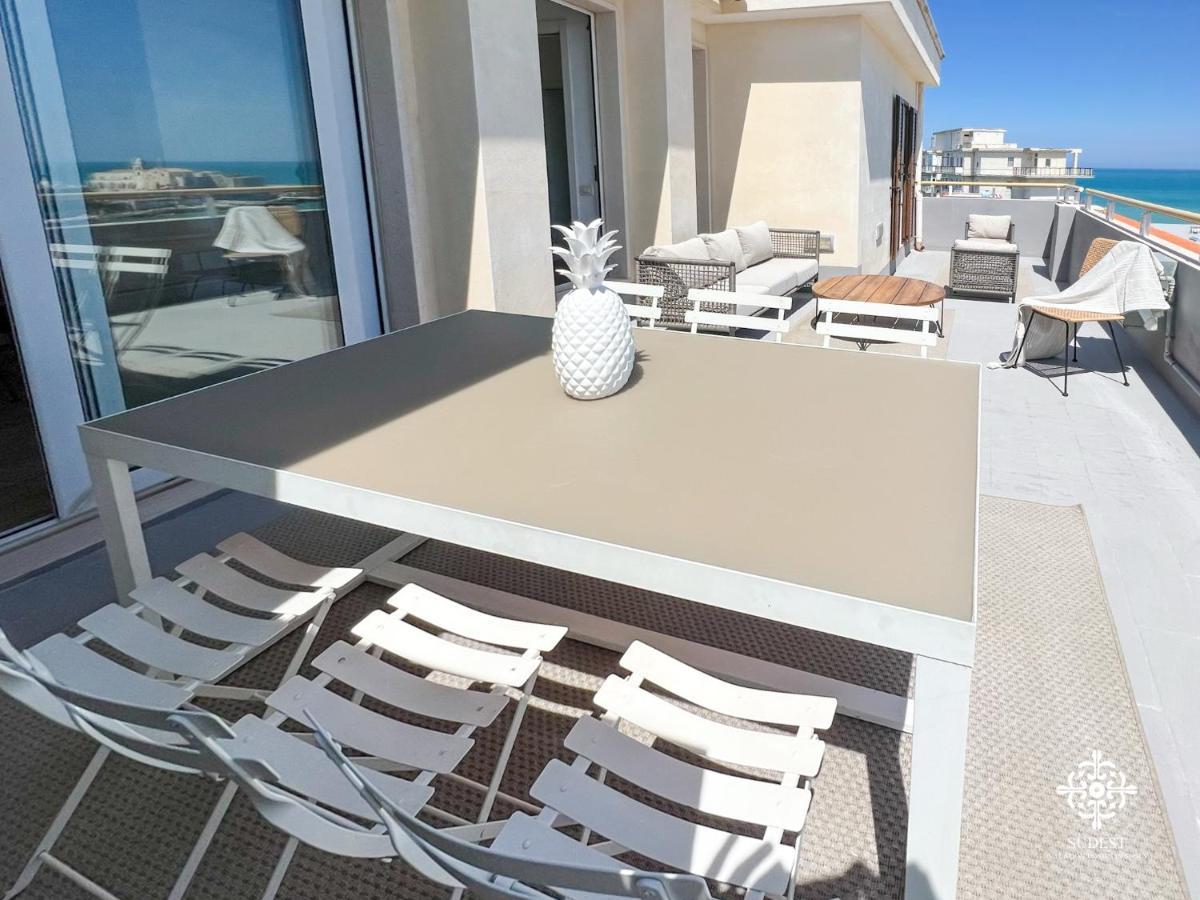 Infinito - Attico Sul Mare Appartement Vieste Buitenkant foto