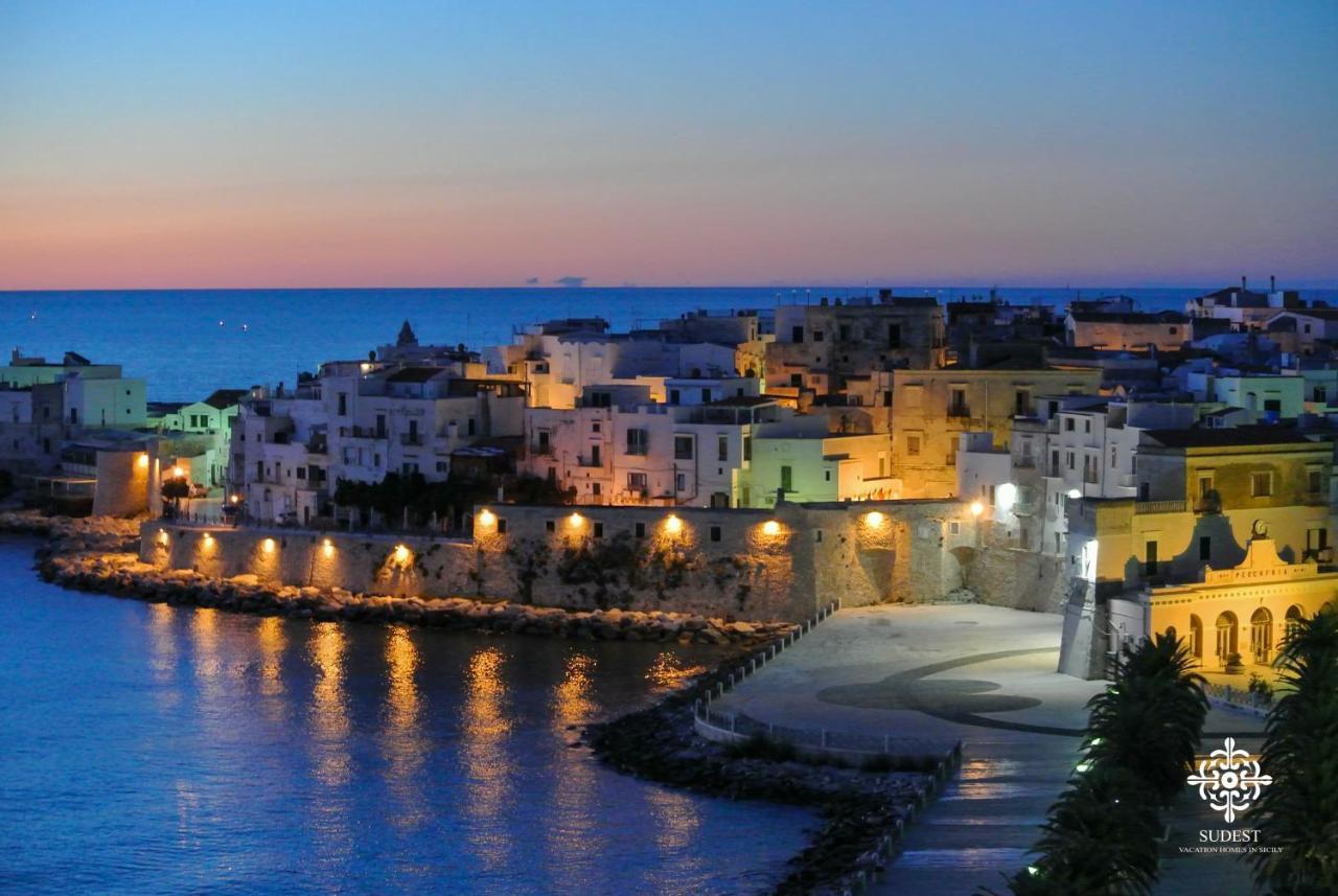 Infinito - Attico Sul Mare Appartement Vieste Buitenkant foto