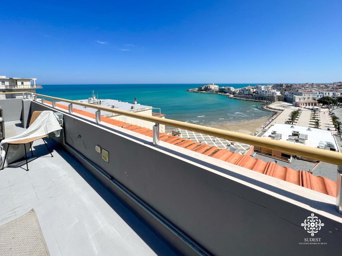 Infinito - Attico Sul Mare Appartement Vieste Buitenkant foto